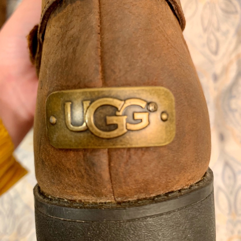Brown ugg boots
